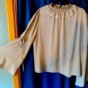 Banana republic, bell sleeve flow blouse